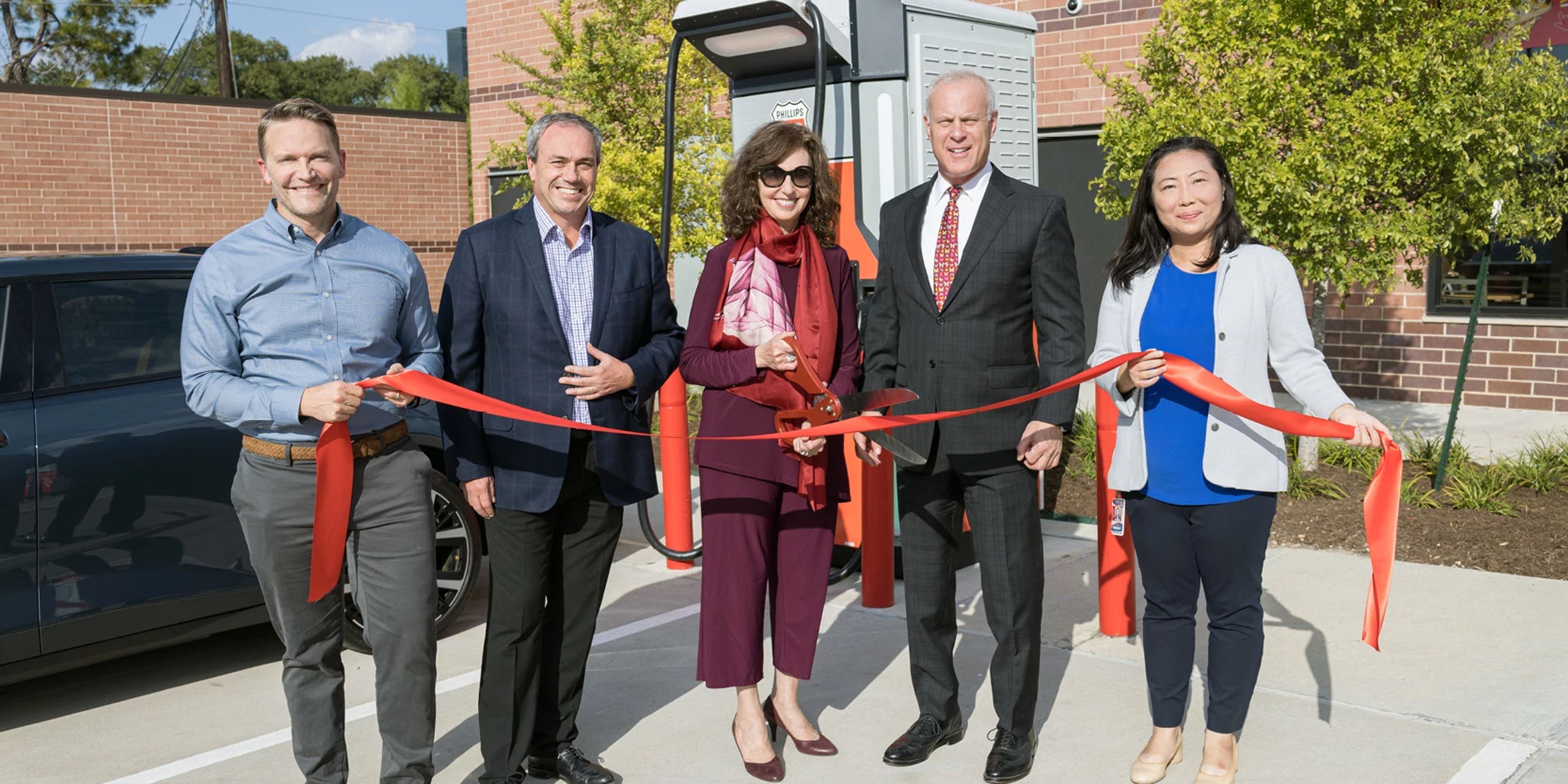22-0006_90_EV Chargers Installed 10-13 Connect.jpg